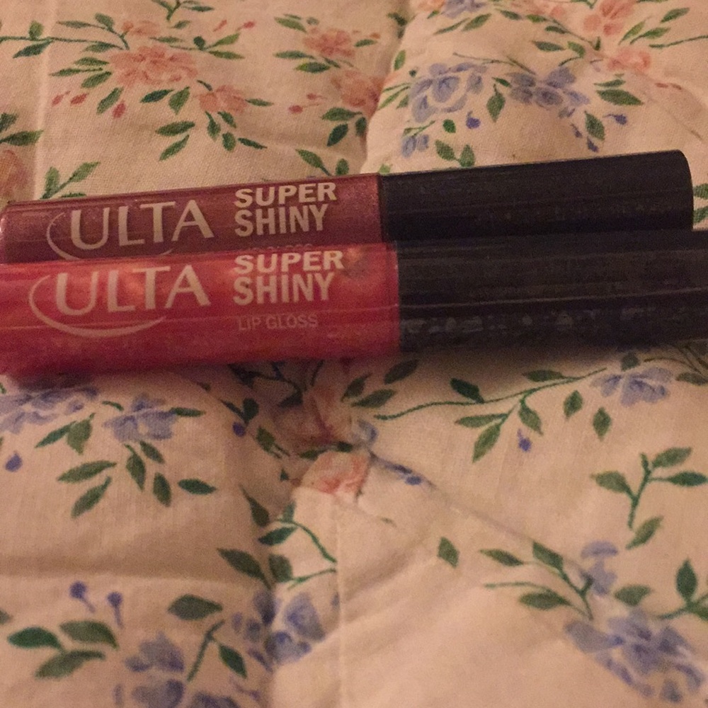 Ulta Beauty Super Shiny Lip Gloss